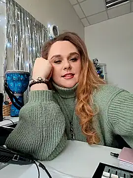 Juicy PeachLux online show from 01-17-26, 07:12