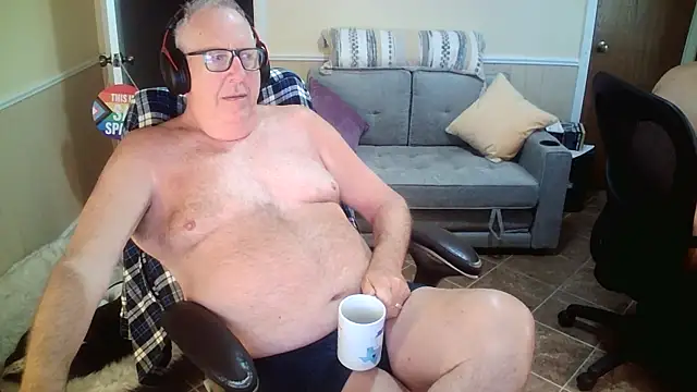 superbearboss online show from 06-09-26, 03:02