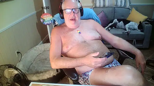 superbearboss online show from 06-26-26, 02:06