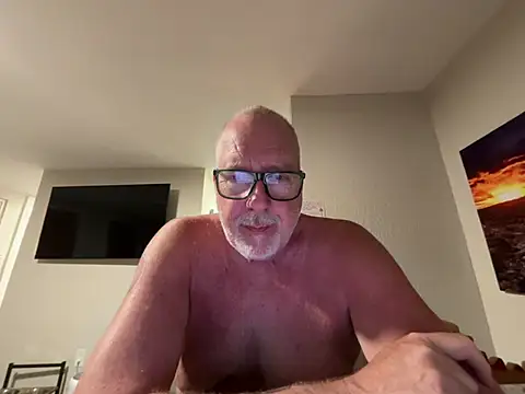 superbearboss online show from 07-09-26, 02:23