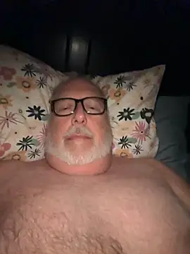 superbearboss online show from 11-23-25, 06:23