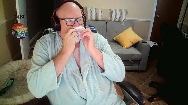 superbearboss online show from 01-18-26, 03:48