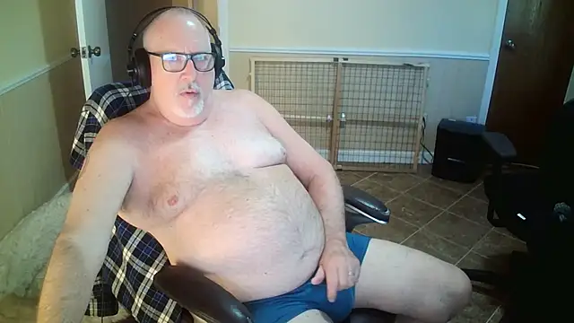 superbearboss online show from 10-19-25, 10:12