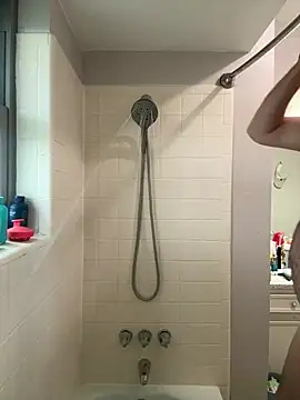 superbearboss online show from 04-17-26, 04:54