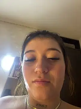 Karina Leon online show from 07-02-26, 03:23