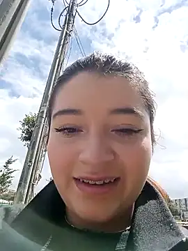 Karina Leon online show from 12-04-25, 05:23