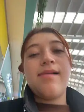Karina Leon online show from 05-06-26, 06:12