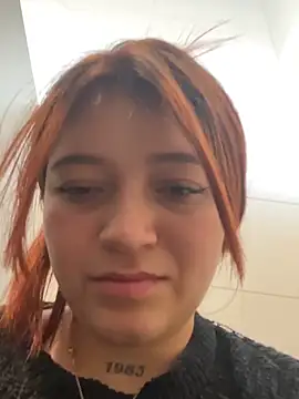 Karina Leon online show from 05-08-26, 06:56