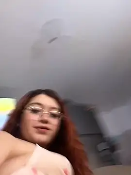 Karina Leon online show from 06-02-26, 09:37