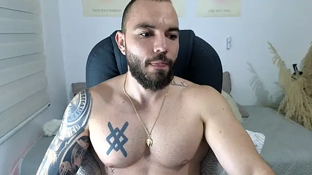 Isaac Carter online show from 11-29-25, 11:10