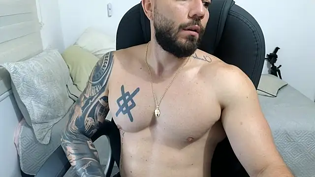 Snapshot of Isaac_Carter chatting on 06-19-26, 11:05 Isaac Carter online show from 06-19-26, 11:05