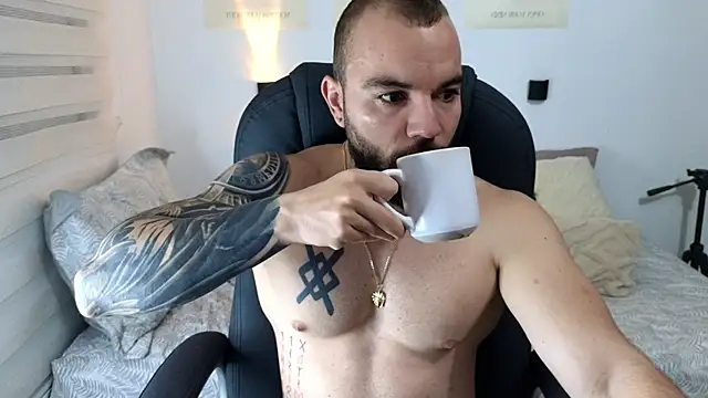 Isaac Carter online show from 09-11-25, 10:37