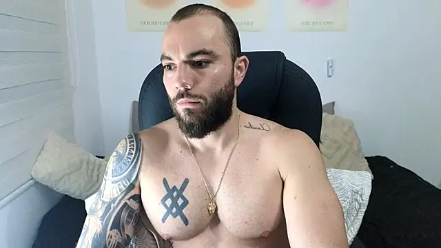 Isaac Carter online show from 11-06-25, 10:41