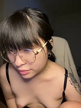 214Jun online show from 10-14-25, 03:45