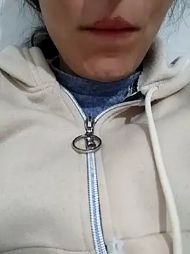 saraaxx1 online show from 11-19-25, 11:10