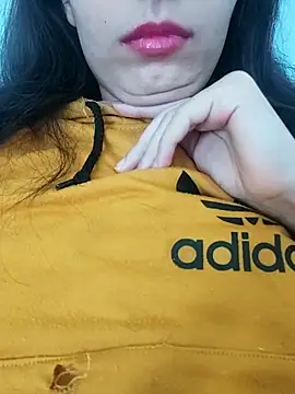 saraaxx1 online show from 12-18-25, 12:20