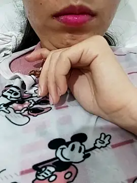 saraaxx1 online show from 02-19-26, 08:50