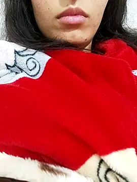 saraaxx1 online show from 11-28-25, 09:31