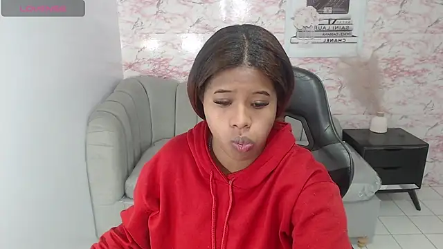 Snapshot of abby1_t_ chatting on 09-13-25, 02:55 abby1 t online show from 09-13-25, 02:55