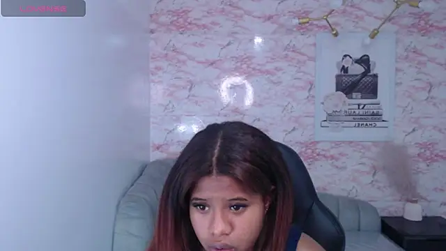 Snapshot of abby1_t_ chatting on 09-30-25, 02:39 abby1 t online show from 09-30-25, 02:39