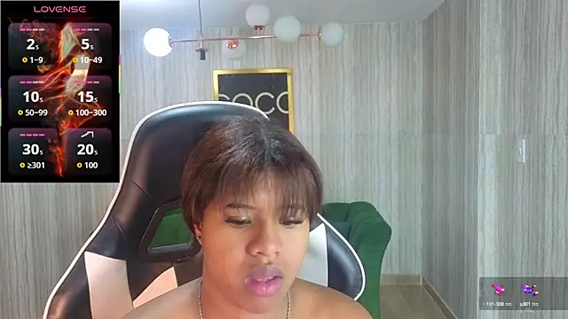 Snapshot of abby1_t_ chatting on 10-10-25, 02:45 abby1 t online show from 10-10-25, 02:45