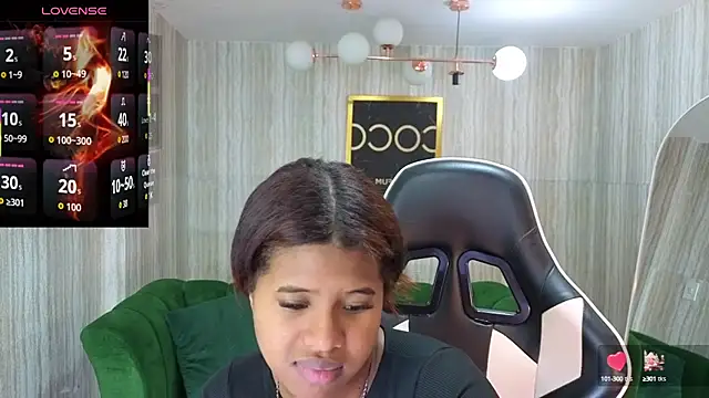 Snapshot of abby1_t_ chatting on 10-15-25, 02:43 abby1 t online show from 10-15-25, 02:43