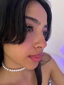  Emily Thompson  online show from 02-07-26, 11:13