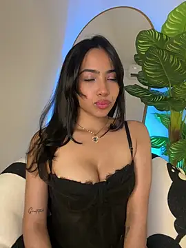  Emily Thompson  online show from 03-10-26, 11:20