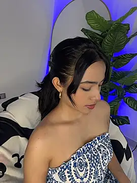 Snapshot of _Emily_Thompson_ chatting on 07-18-26, 02:31 Emily Thompson online show from 07-18-26, 02:31