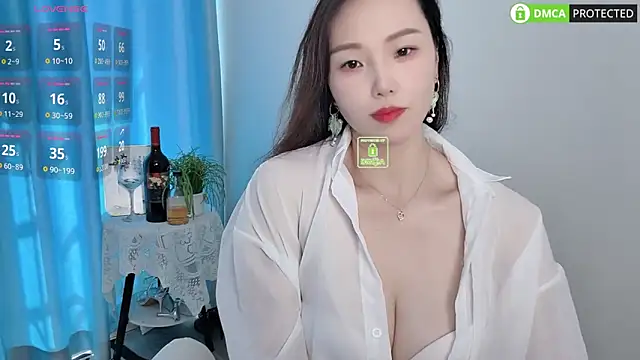 Snapshot of Dewluna chatting on 10-05-25, 06:15 Dewluna online show from 10-05-25, 06:15