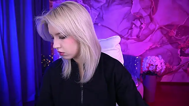 SelenaIris online show from 10-02-25, 06:50