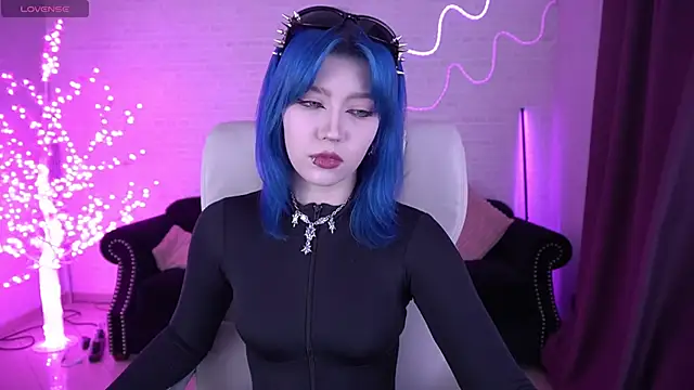 SelenaIris online show from 01-06-26, 11:09