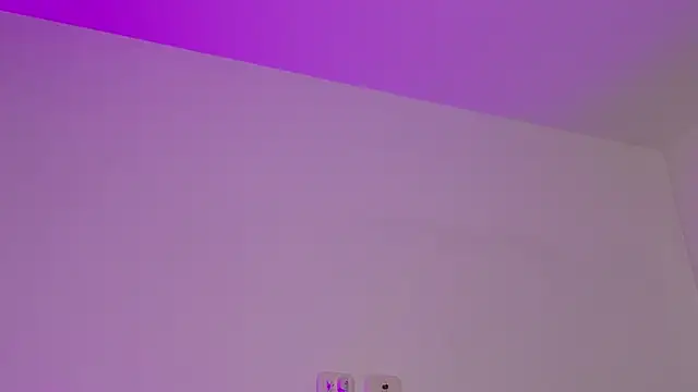 isahilton1 online show from 01-31-26, 07:12