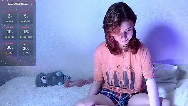 Snapshot of Cute_Cate404 chatting on 03-14-25, 03:48 Cute Cate404 online show from 03-14-25, 03:48