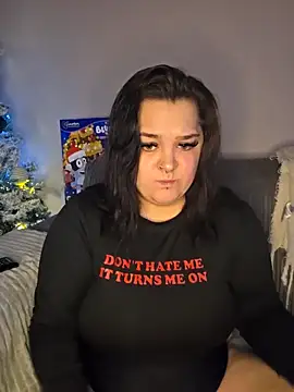 Saucy-Serenity online show from 12-01-25, 09:37