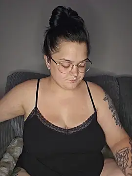 Saucy-Serenity online show from 07-12-26, 10:32