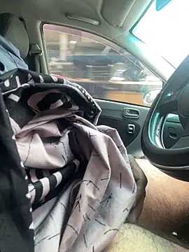 dam-her-boy online show from 04-15-26, 07:58