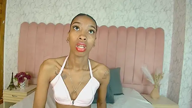 SCARLHETTBROWN online show from 05-22-26, 01:53