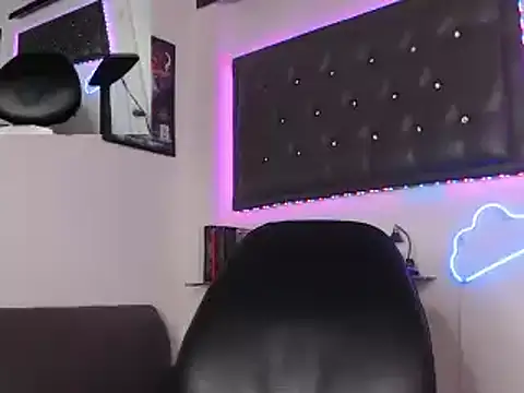 Snapshot of Monkey_uchiha777 chatting on 03-14-25, 06:50 Monkey uchiha777 online show from 03-14-25, 06:50