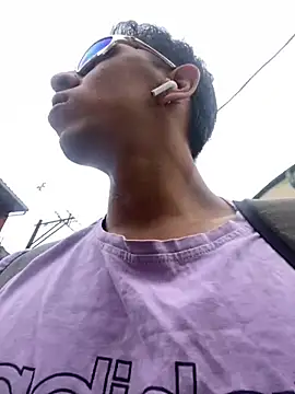 Snapshot of Monkey_uchiha777 chatting on 03-20-25, 12:22 Monkey uchiha777 online show from 03-20-25, 12:22