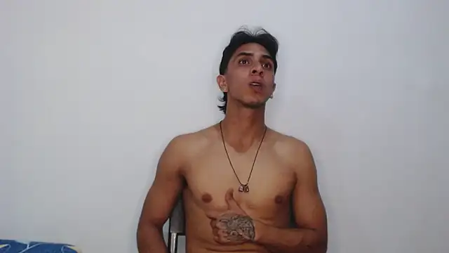 Snapshot of Monkey_uchiha777 chatting on 10-31-25, 01:24 Monkey uchiha777 online show from 10-31-25, 01:24