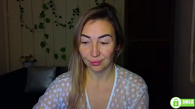 Kiss julli88I online show from 01-08-26, 06:25