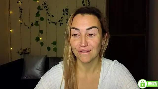 Kiss julli88I online show from 11-29-25, 06:30