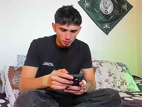 samevansx  online show from 02-04-26, 04:46