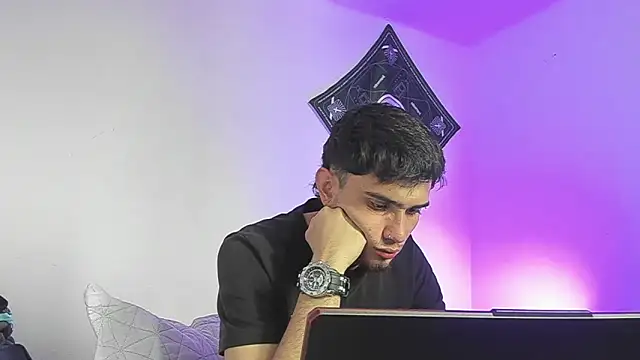 Snapshot of samevansx_ chatting on 05-22-26, 04:38 samevansx online show from 05-22-26, 04:38