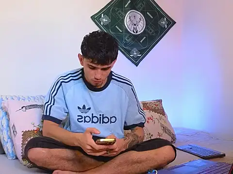 samevansx  online show from 01-17-26, 05:16