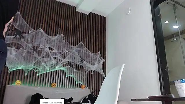 troy rouge online show from 10-16-25, 07:11