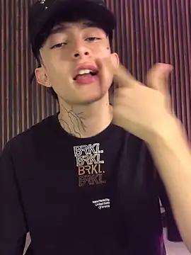 troy rouge online show from 10-07-25, 07:04