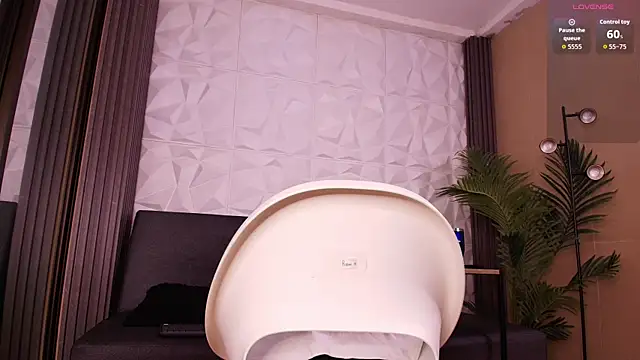 troy rouge online show from 11-22-25, 07:13