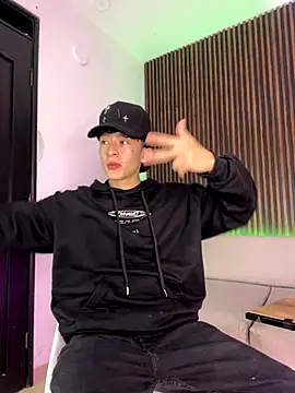 troy rouge online show from 10-13-25, 07:04